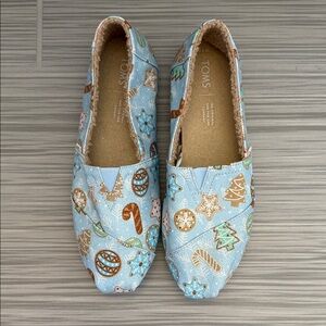 TOMS Light Blue Festive Pattern Slip-Ons